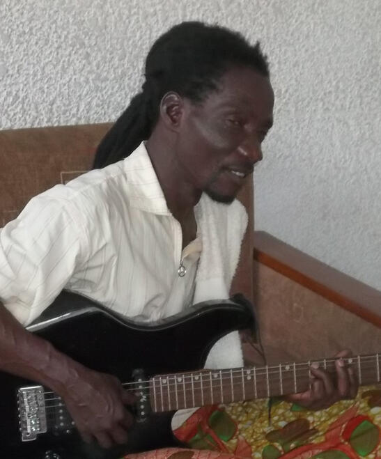 TIENDE Djos Laurent
